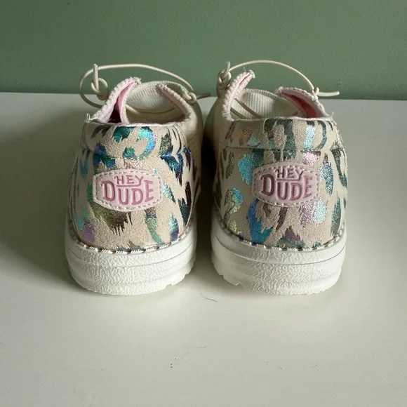 NEW Hey Dude Women’s Wendy Corduroy Leo - Picture 2 of 6